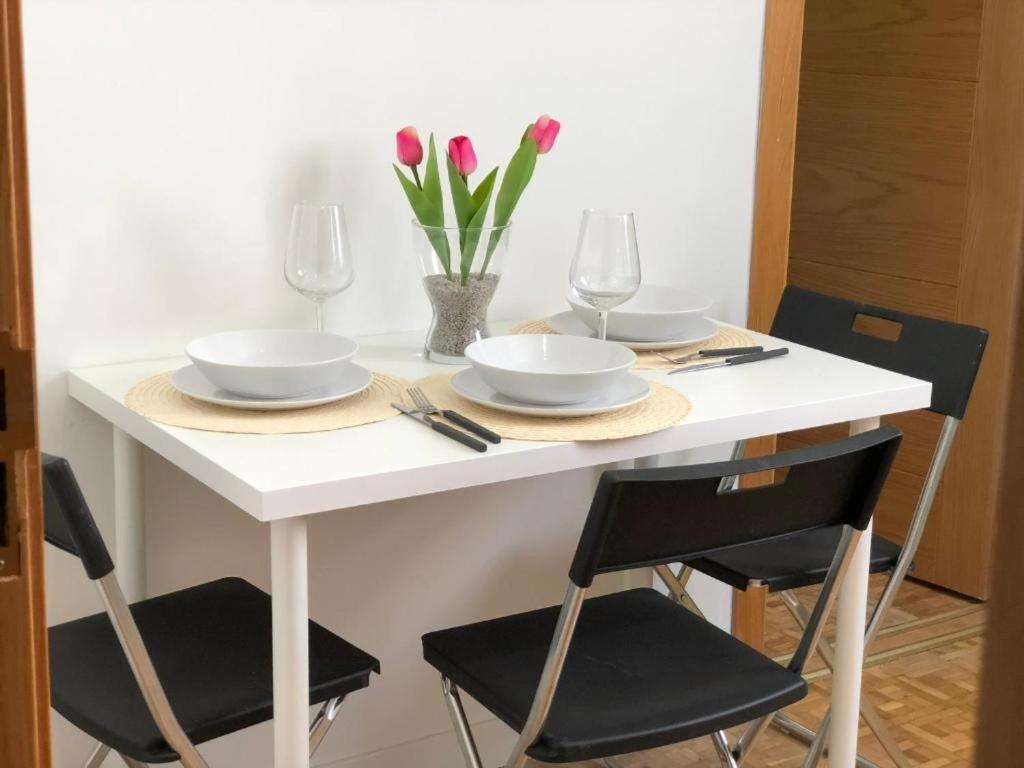 Apartamentos Smartrenting La Latina Мадрид Екстериор снимка